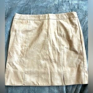 NEW✨Love riche Faux Alligator Skirt